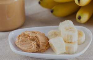 Bananas with peanut butter